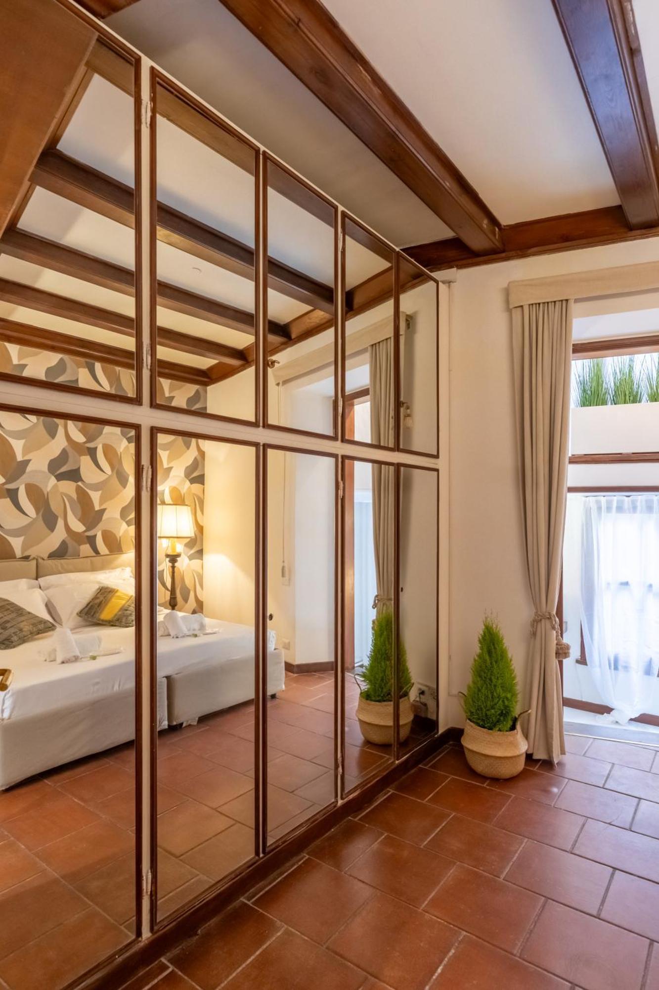 Chilling' Piazza Di Spagna Apartment Rom